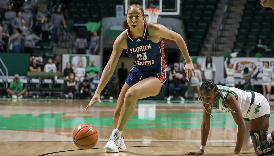 Guard Jada Moore in action against the University of North Texas. 